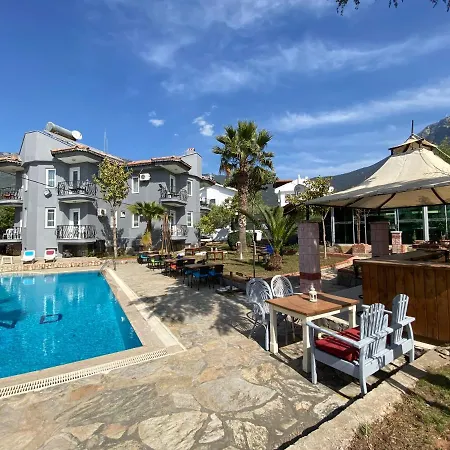 Greenway Hotel