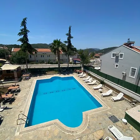 ホテル Greenway *