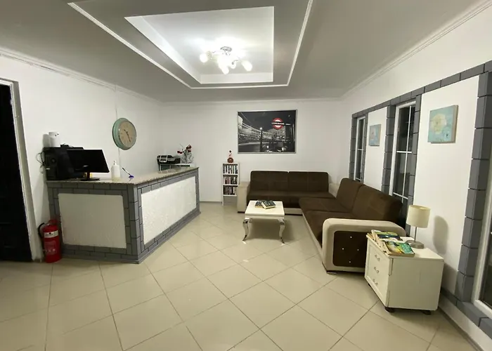 Greenway Szálloda *